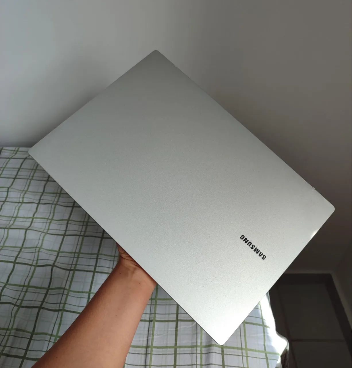 Vende-se notebook Samsung Galaxy Book Go - Foto 2