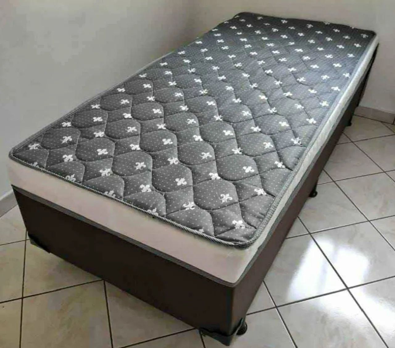 Cama de solteiro ortopédica