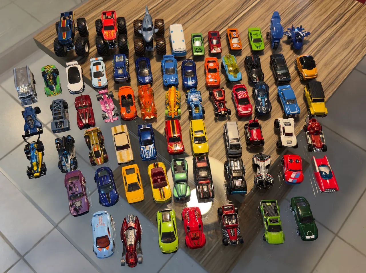 Coleção Hot Wheels - Foto 4