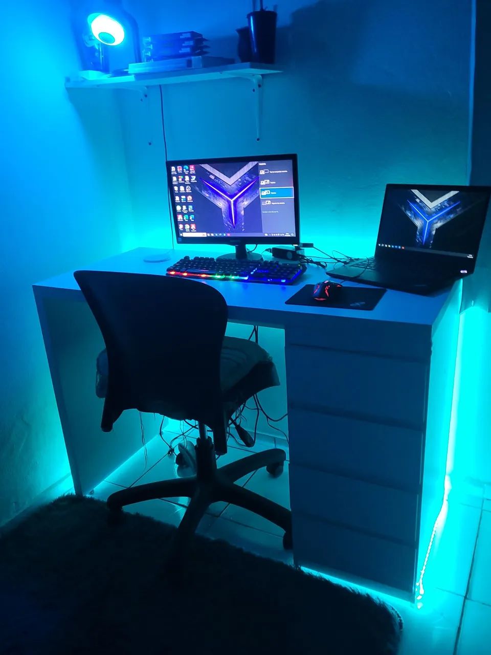 Fita de Led RGB com Controle e fonte, fácil e rápida instalação - Foto 3