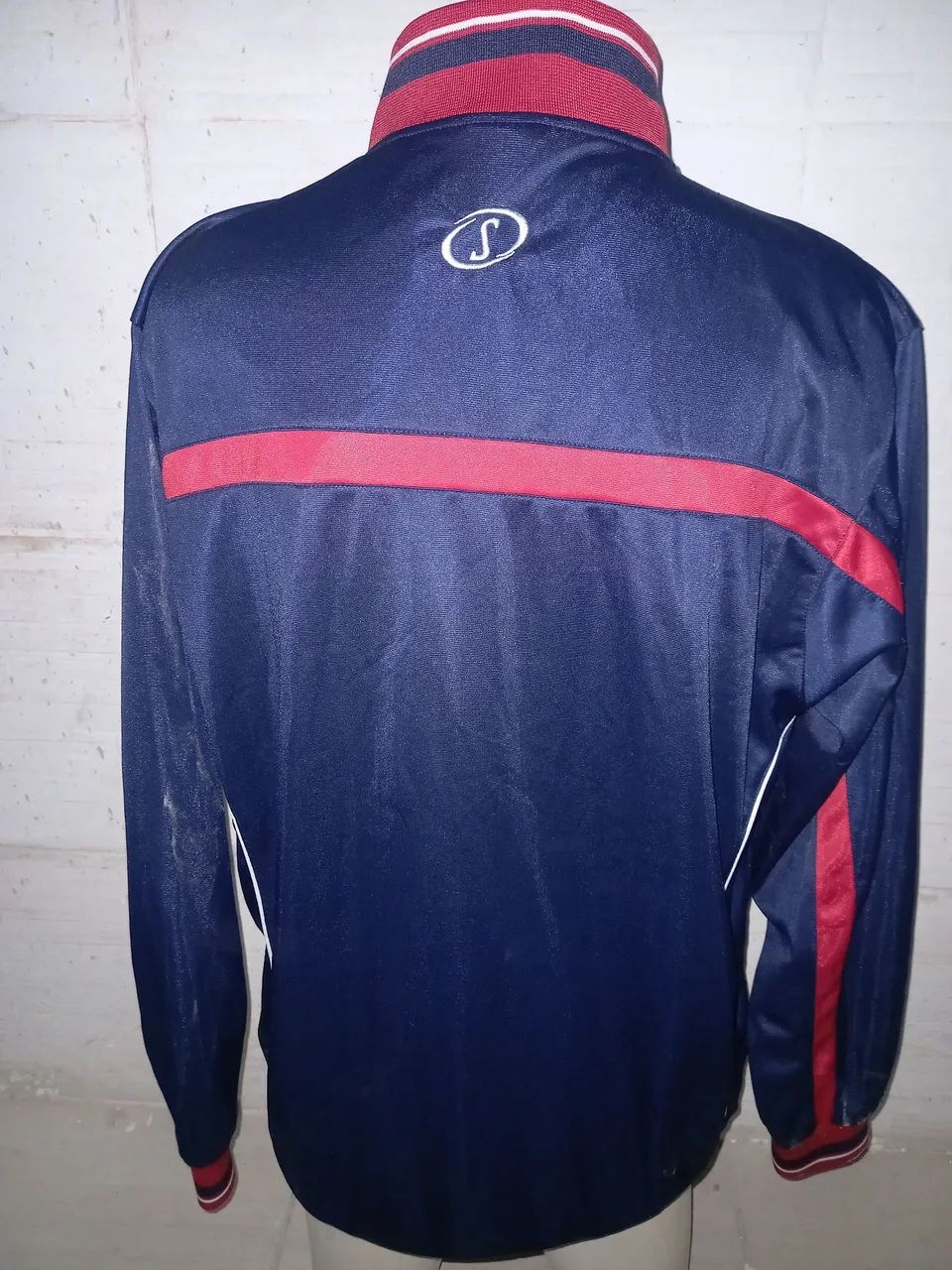 Blusa de basquete tamanho Gg usada - Foto 4