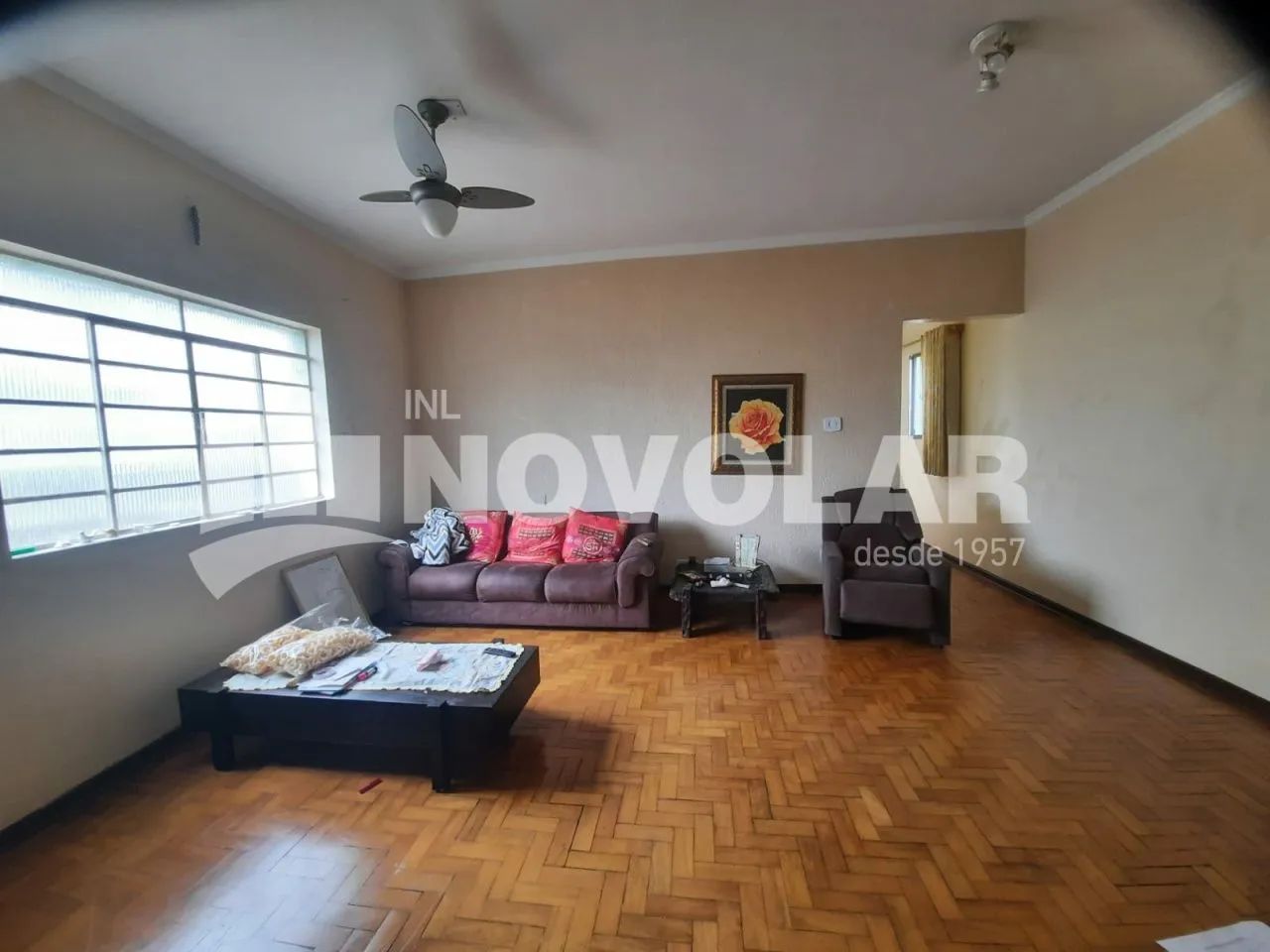 Prédio Comercial e Residencial, Vila Maria com salões e apartamentos