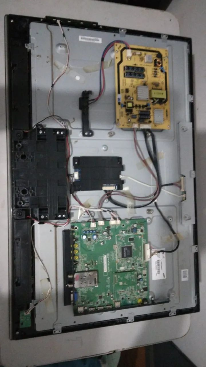 Placas Principal e Tcom da TV  Philco  PH32LED A2