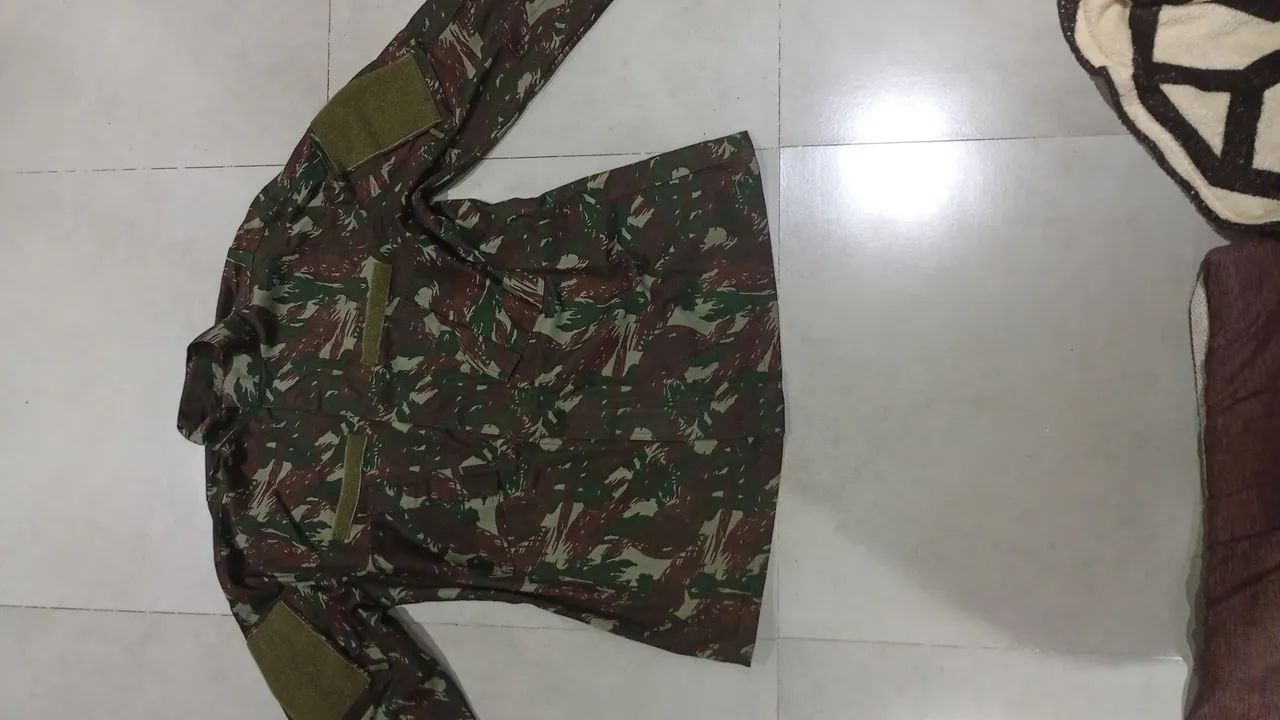 Uniformes Militares Camuflados do Exército (Gandolas e Calças - M e G) - Foto 2