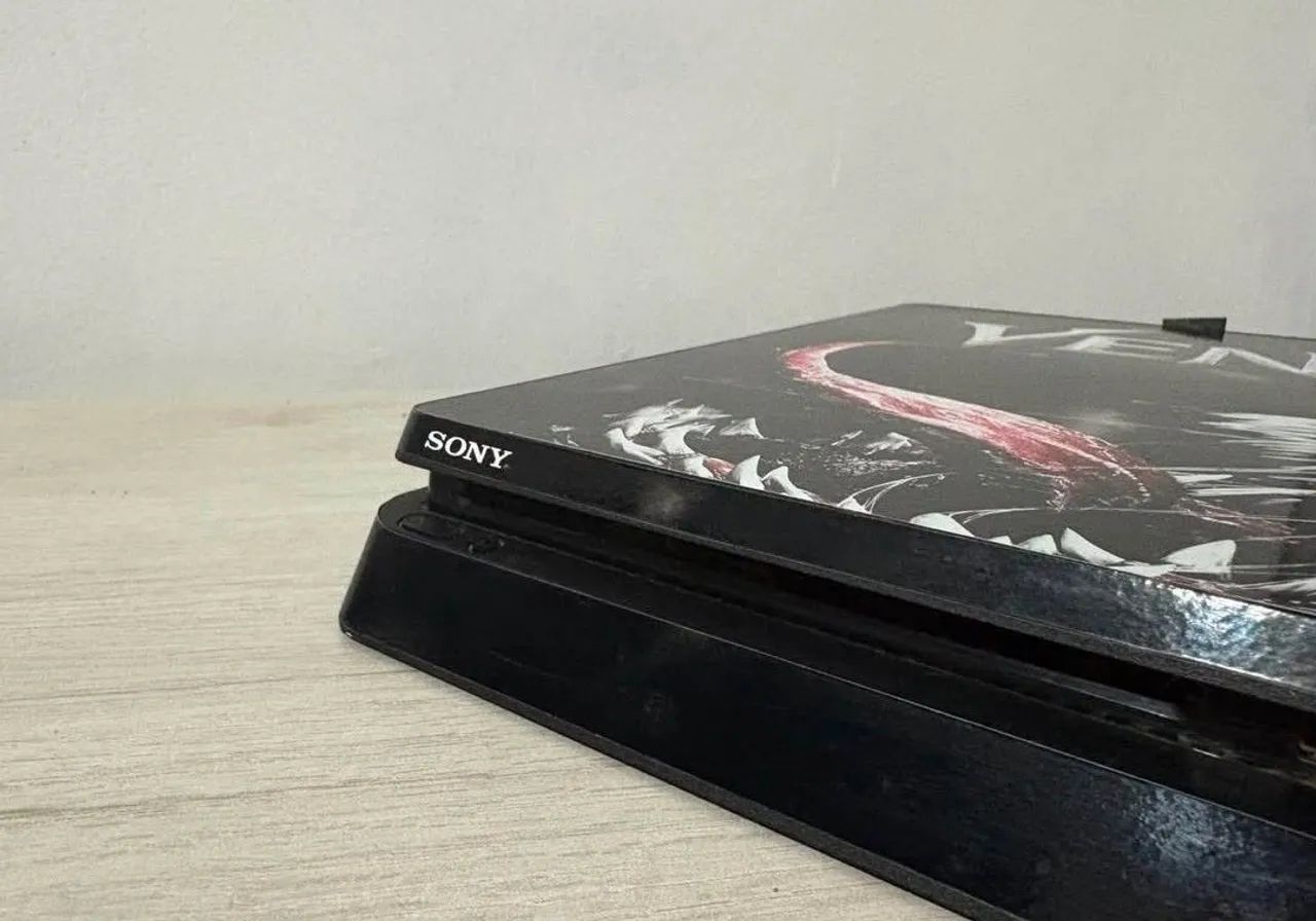PS4 slim  - Foto 3