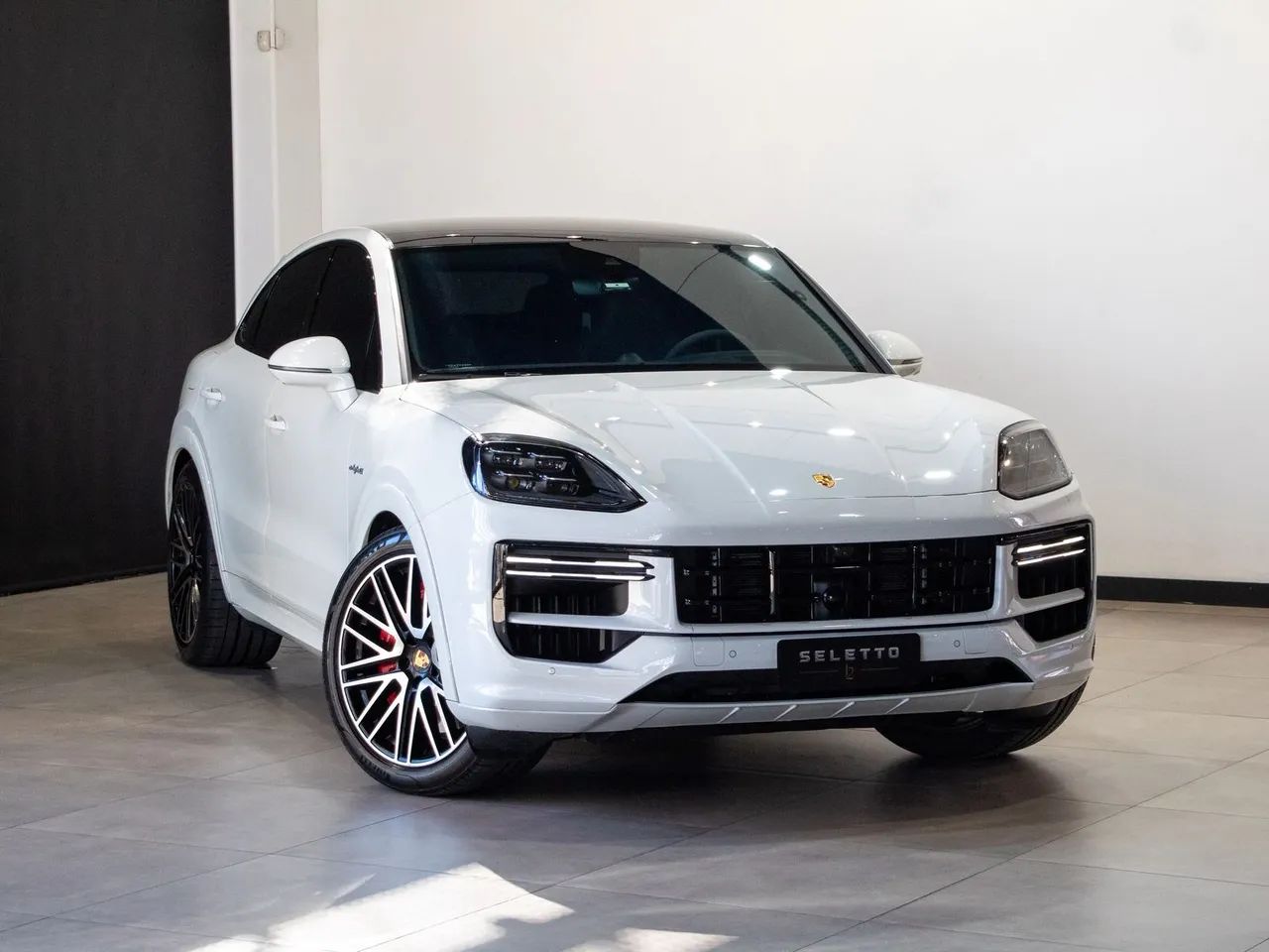 Porsche Cayenne Coupe Turbo S E-hybrid 4.0 2024