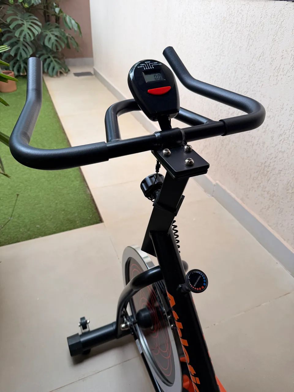 Bicicleta Spinning Athletic Advanced 400BS - Seminova - Foto 2
