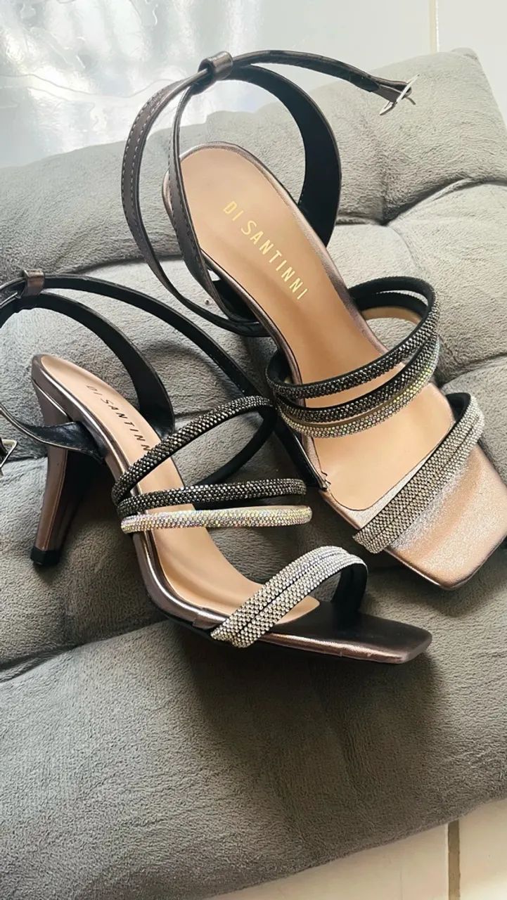 Sandália com strass  - Foto 2