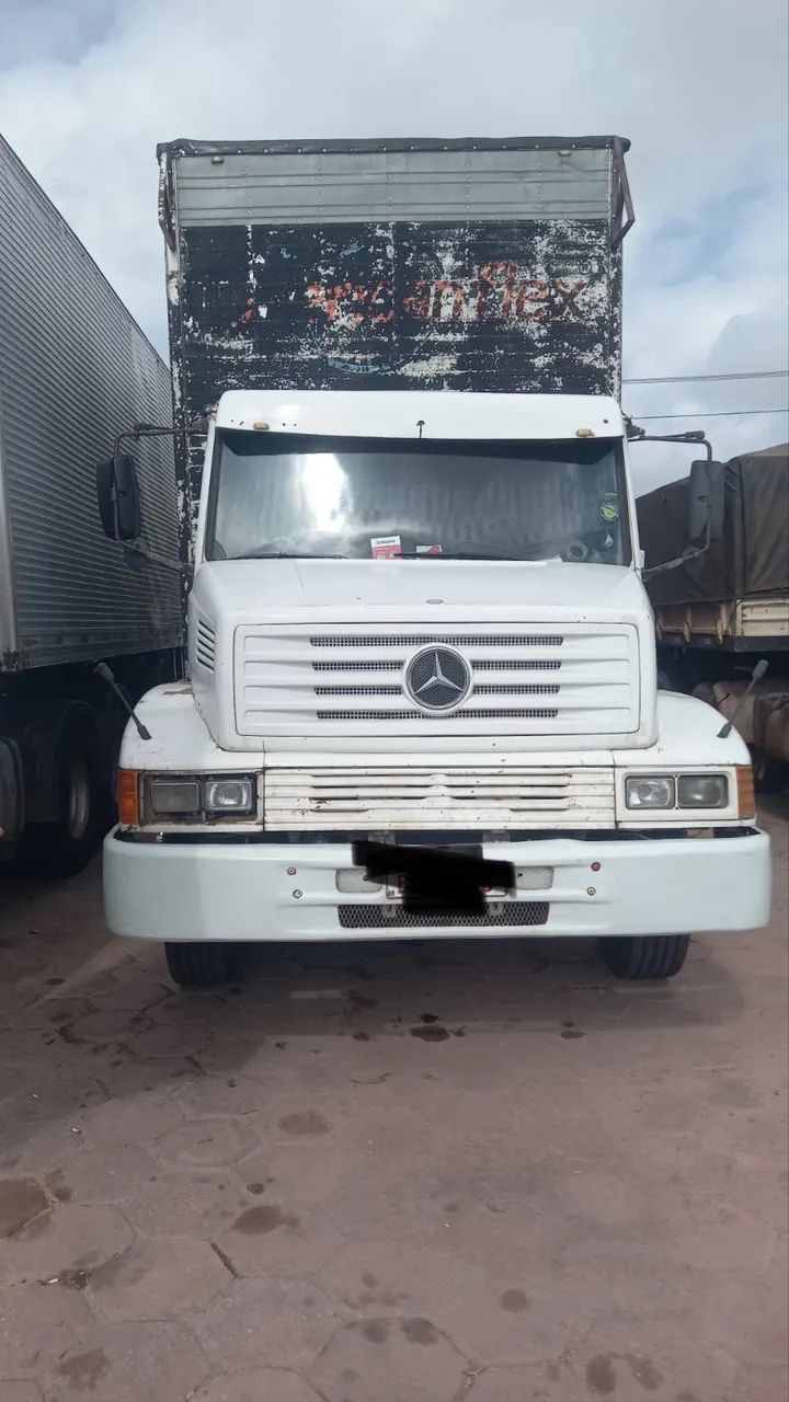 Mercedes 1418 - Foto 2