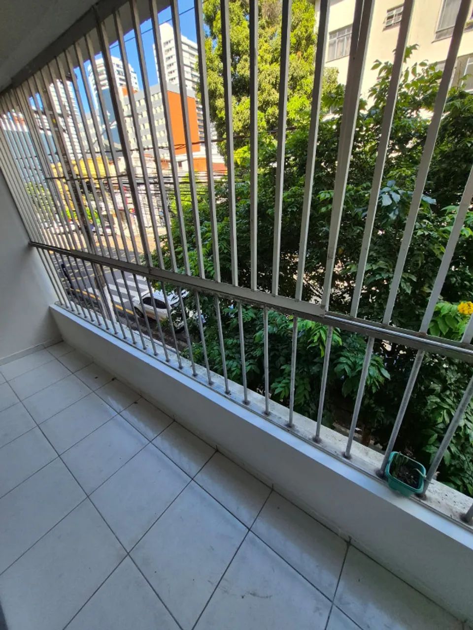 ED SANTA EMÍLIA 4 QUARTOS E 2 SUÍTES - FÁTIMA - Foto 4
