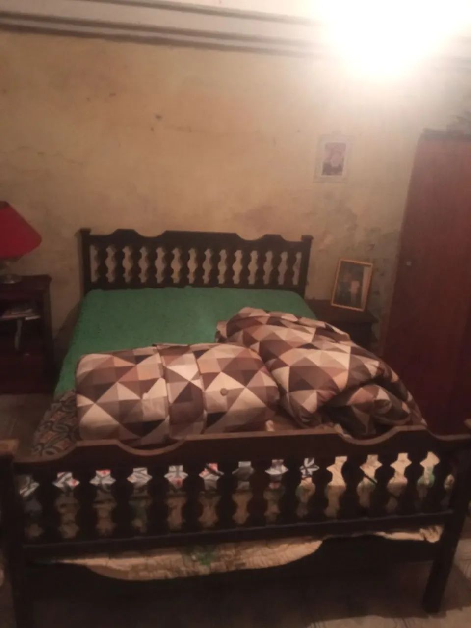 Cama antiga madeira