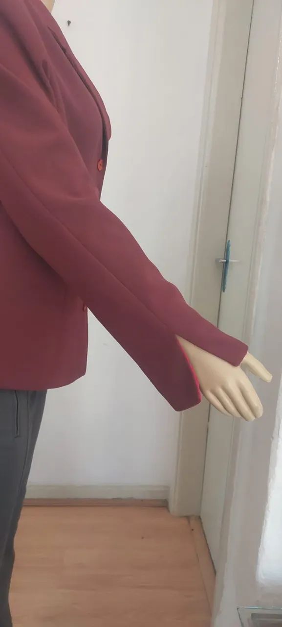 Blazer Vinho Super Lindo - Foto 4