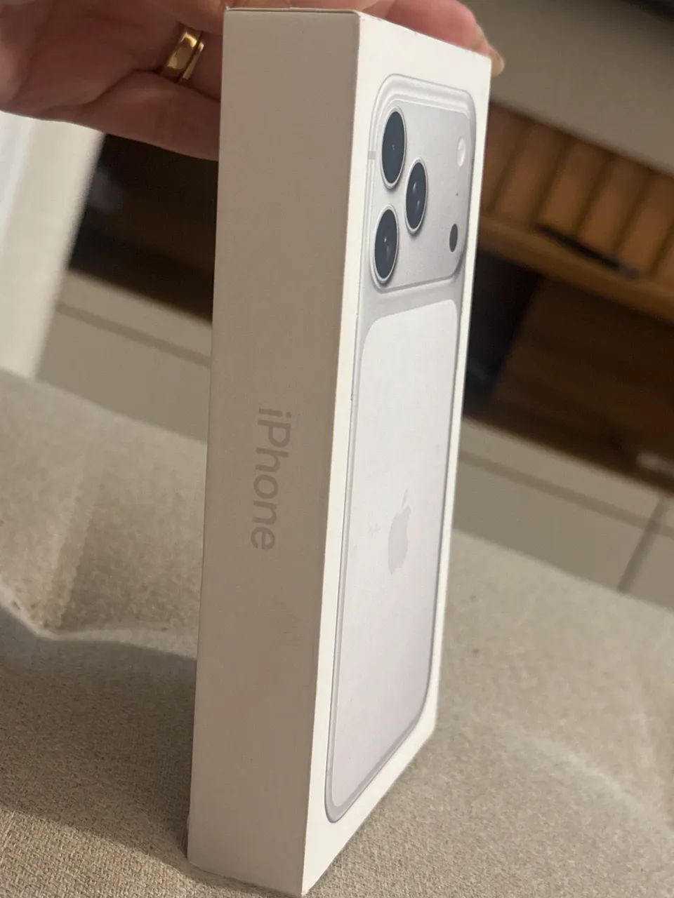 IPHONE 17 PRO MAX 256gb LACRADO (SILVER) - Foto 2