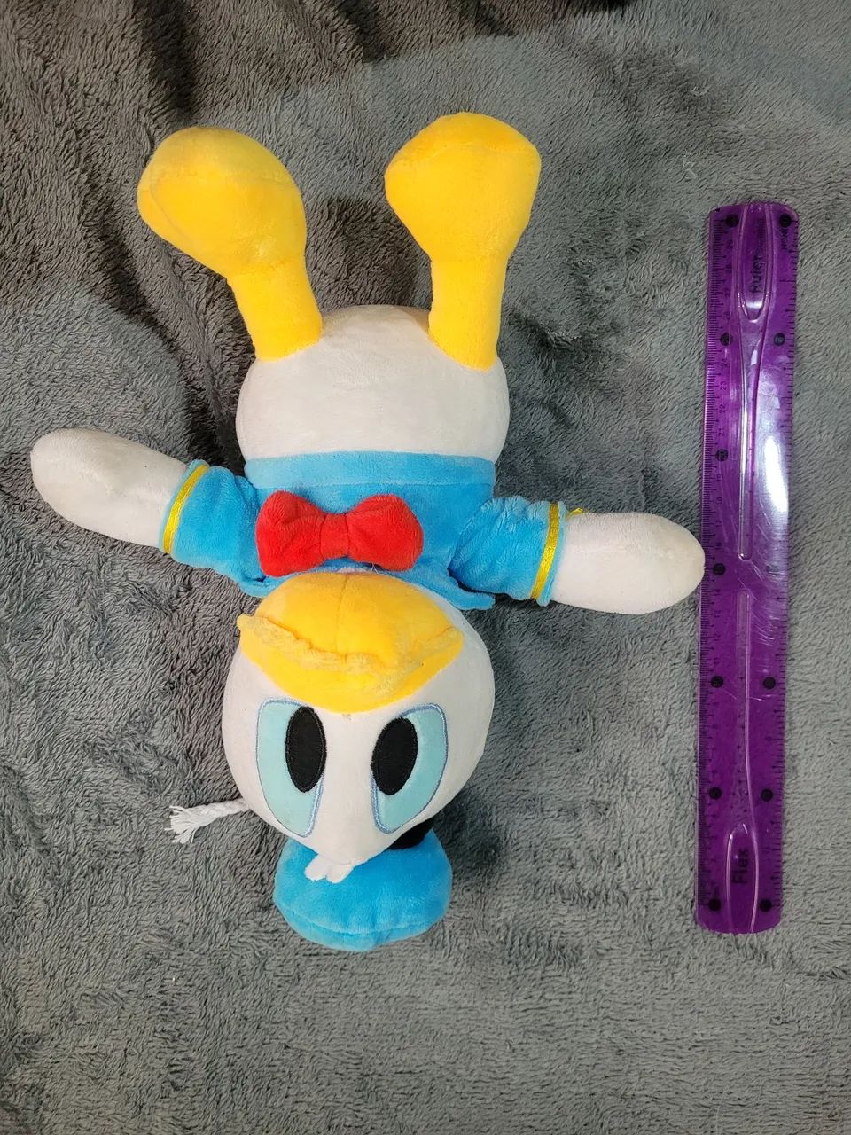 Pelucia Donald 
