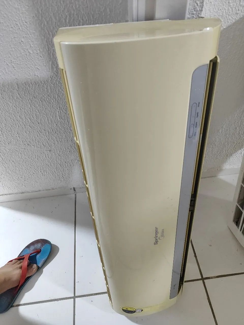 Ar condicionado Springer 12 mil BTUs 