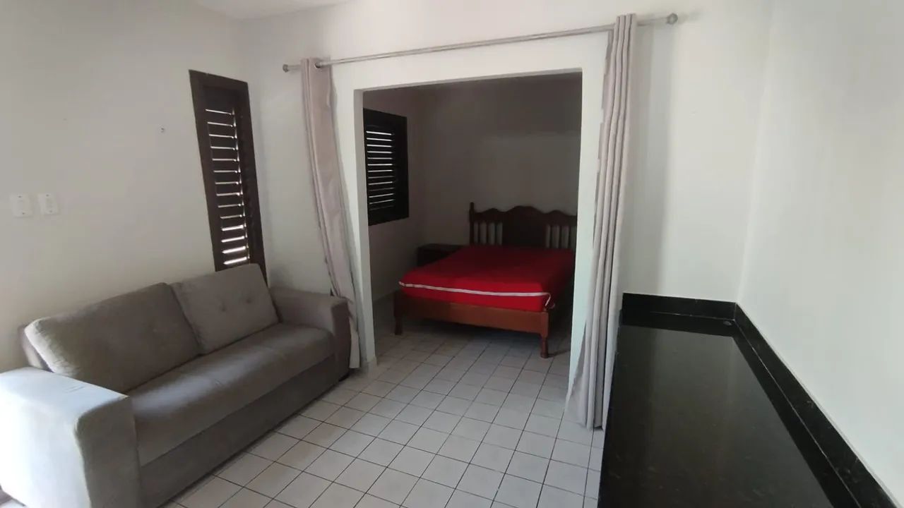 Studio mobiliado em excelente localização - Foto 2