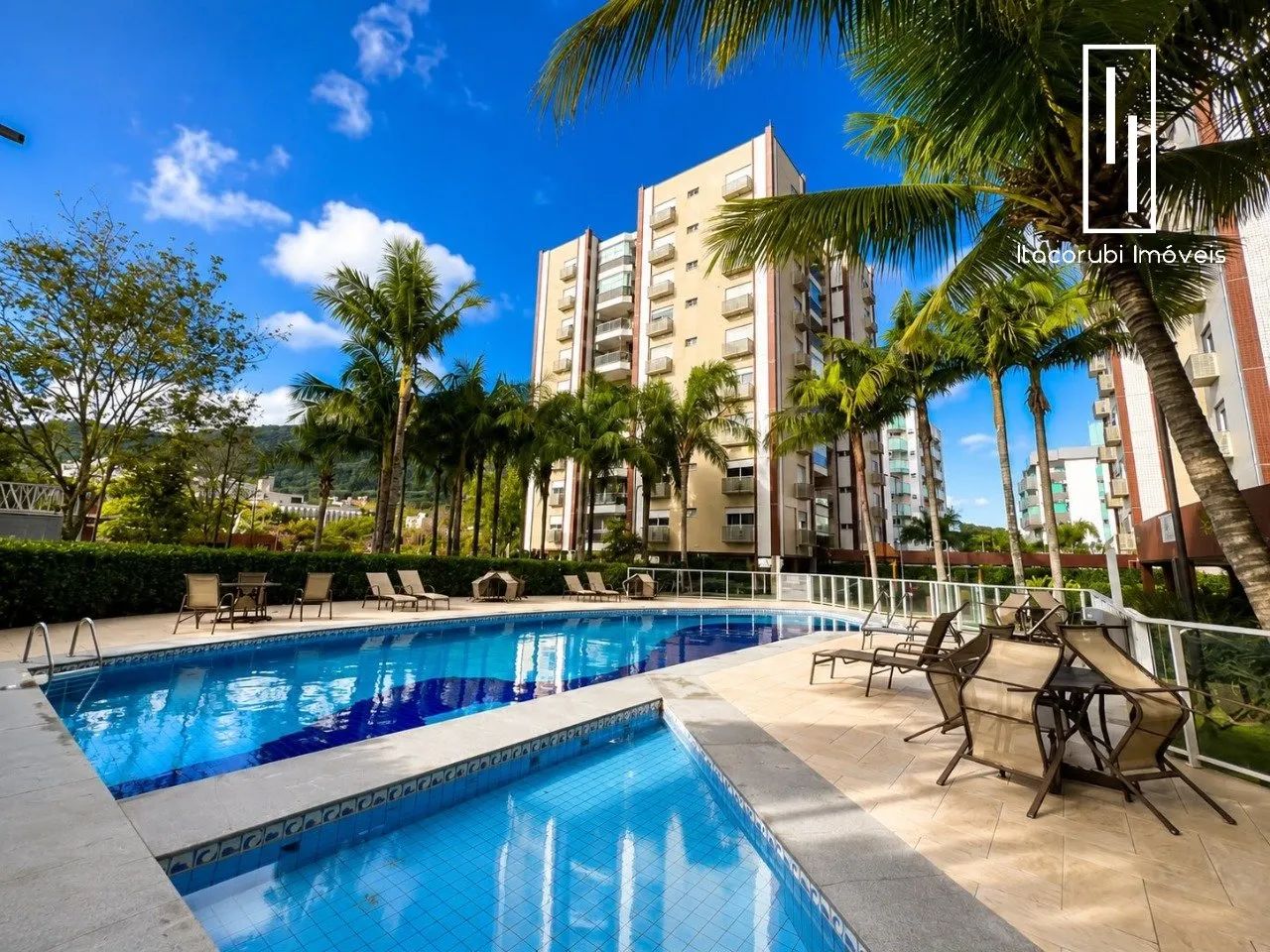 Amplo apartamento no Parque São Jorge