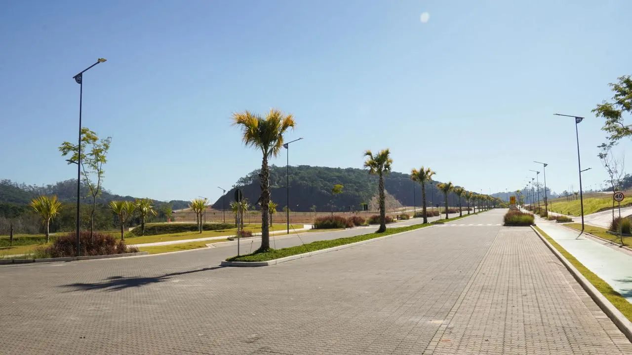 LOTE n* 188 /300 m2 a VENDA no COLINAS  de CAMBORIÚ  VILLAGE - Foto 7