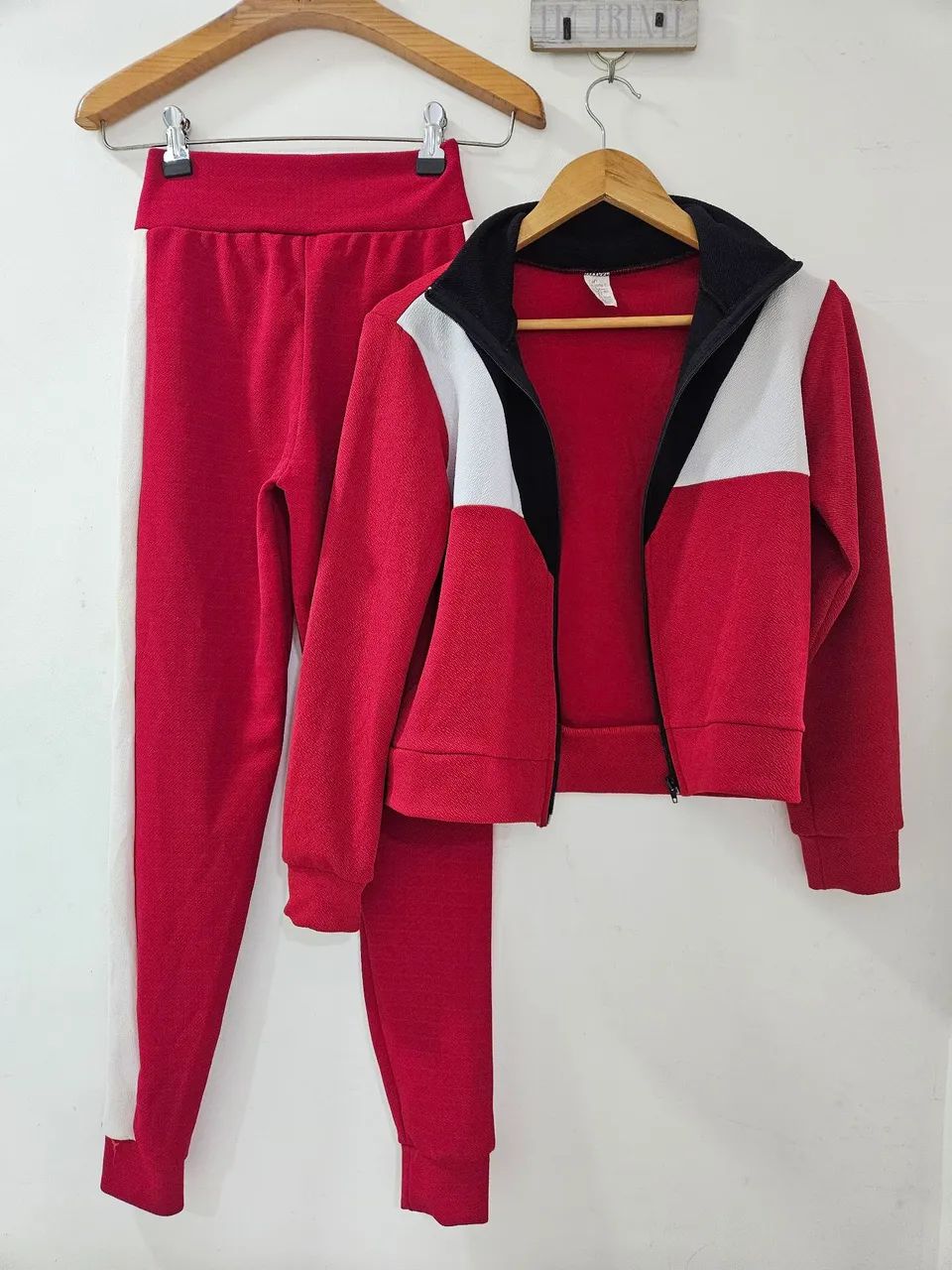 Conjunto vermelho  - Foto 4