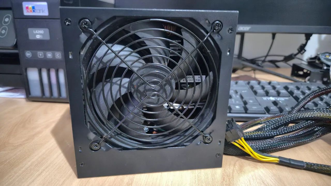 Fonte PC ATX Bluecase 500w 80 plus bronze estado de nova - Foto 4