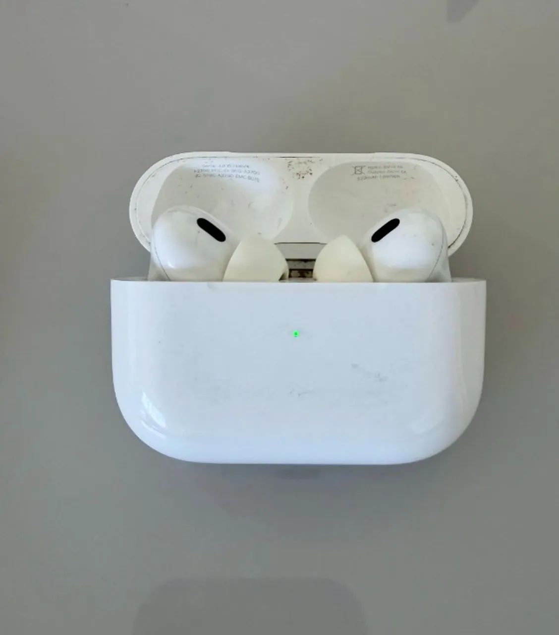 Apple AirPods Pro 2° geração Branco - Fones de Ouvido - Copacabana