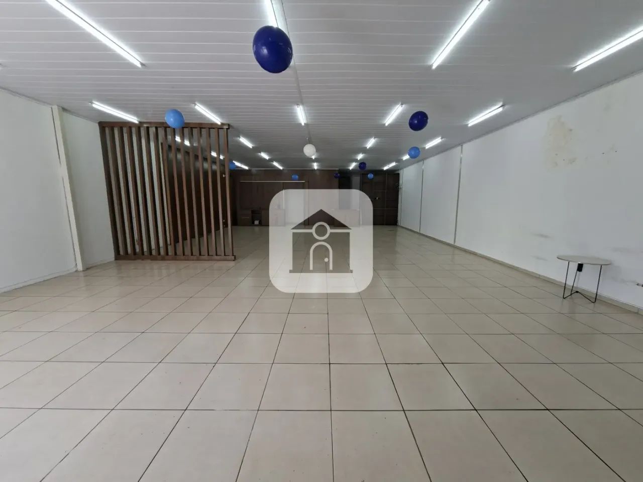 Loja comercial para locação no bairro Nossa Senhora Aparecida