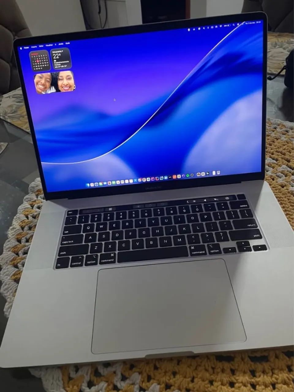 Macbook PRO 16" 2019 i7 16Ram 500SSD Touchbar