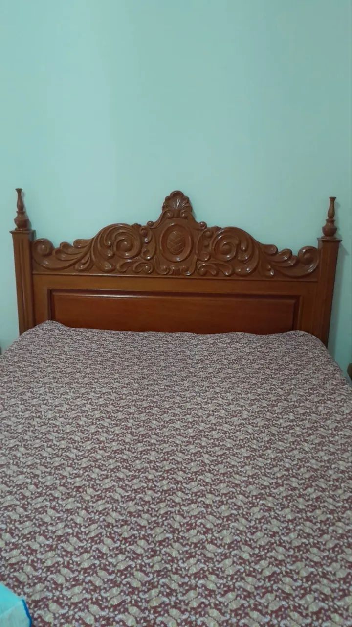 Cama madeira linda 