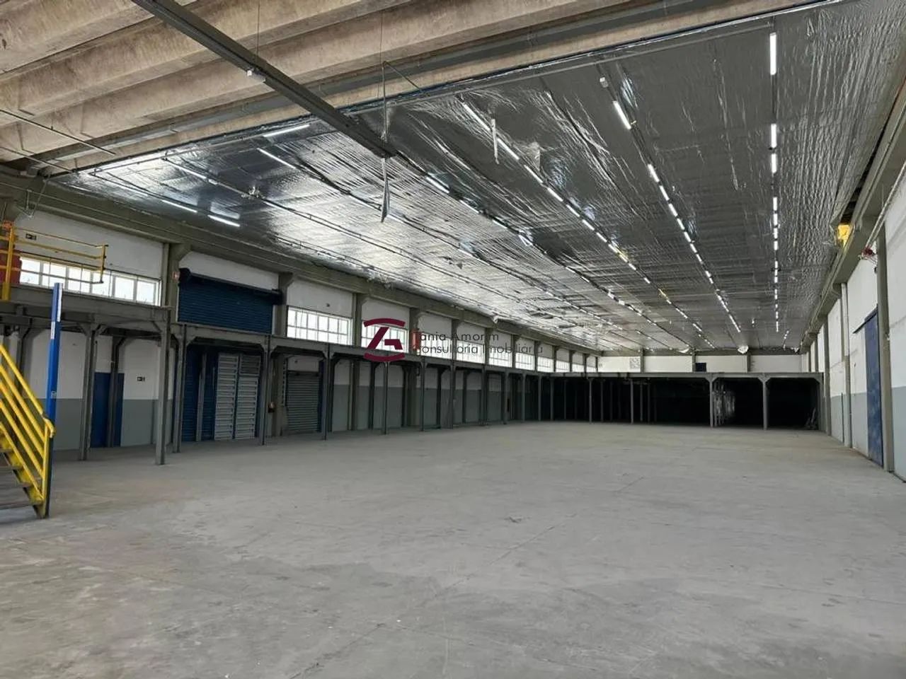 Galpão com 2.150 m² área útil na região da Lapa - Foto 2