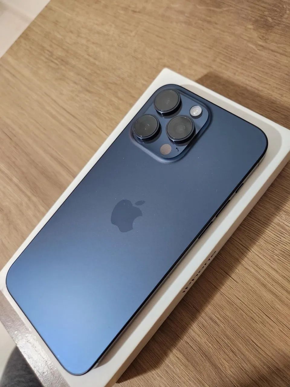 iPhone 15 Pro Max 256GB Cinza - Foto 3