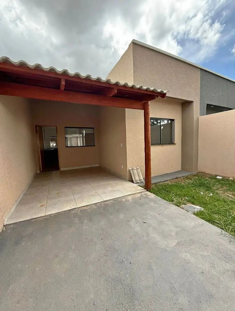 Vendo casa no Itapoã 