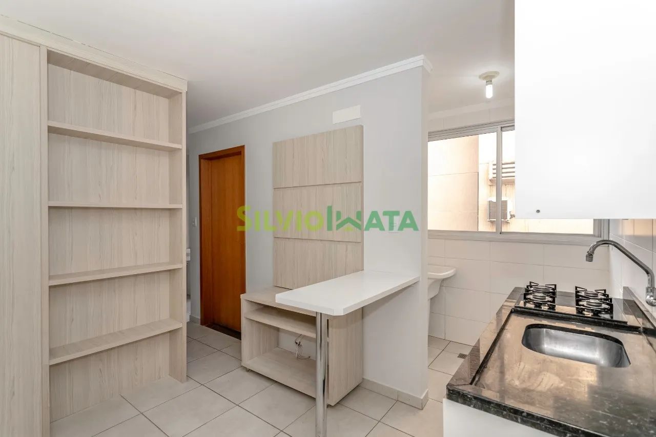 EXCELENTE KITINET SEMI MOBILIADA PARA MORAR NA ZONA 07, EDIFÍCIO LUIZA ZAGHI. - Foto 2