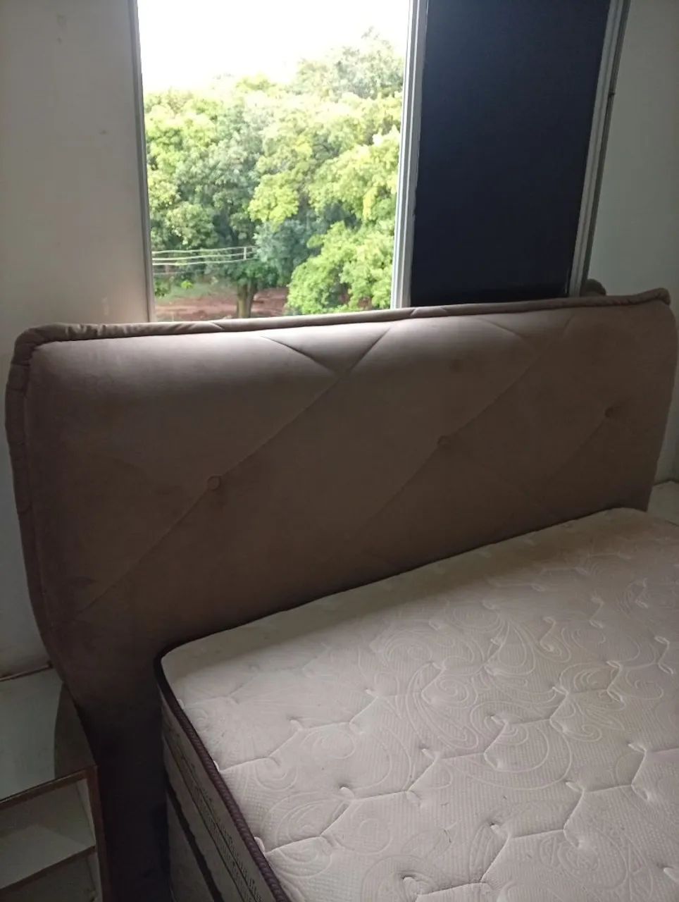 Pouco Usada - Cama Casal com Cabeceira - Foto 2
