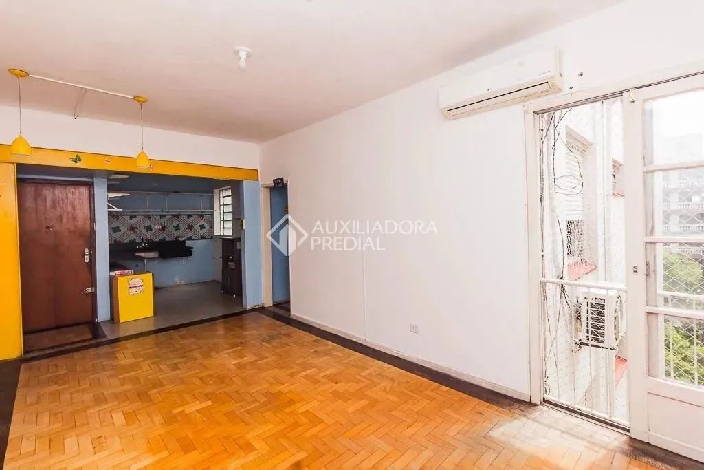 Apartamento 4 quarto(s), no bairro Menino Deus