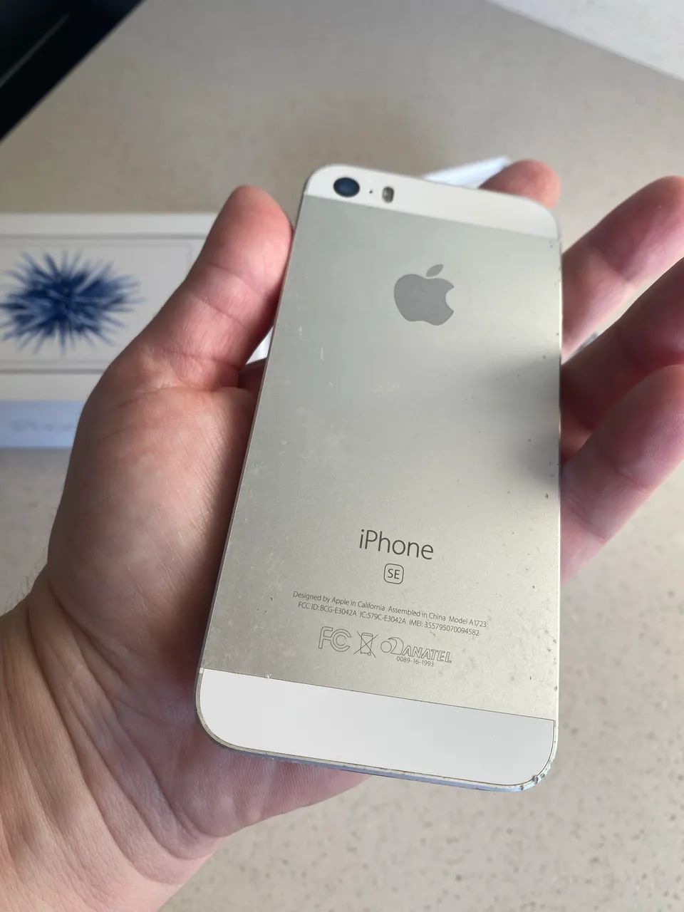 iPhone SE branco  - Foto 3