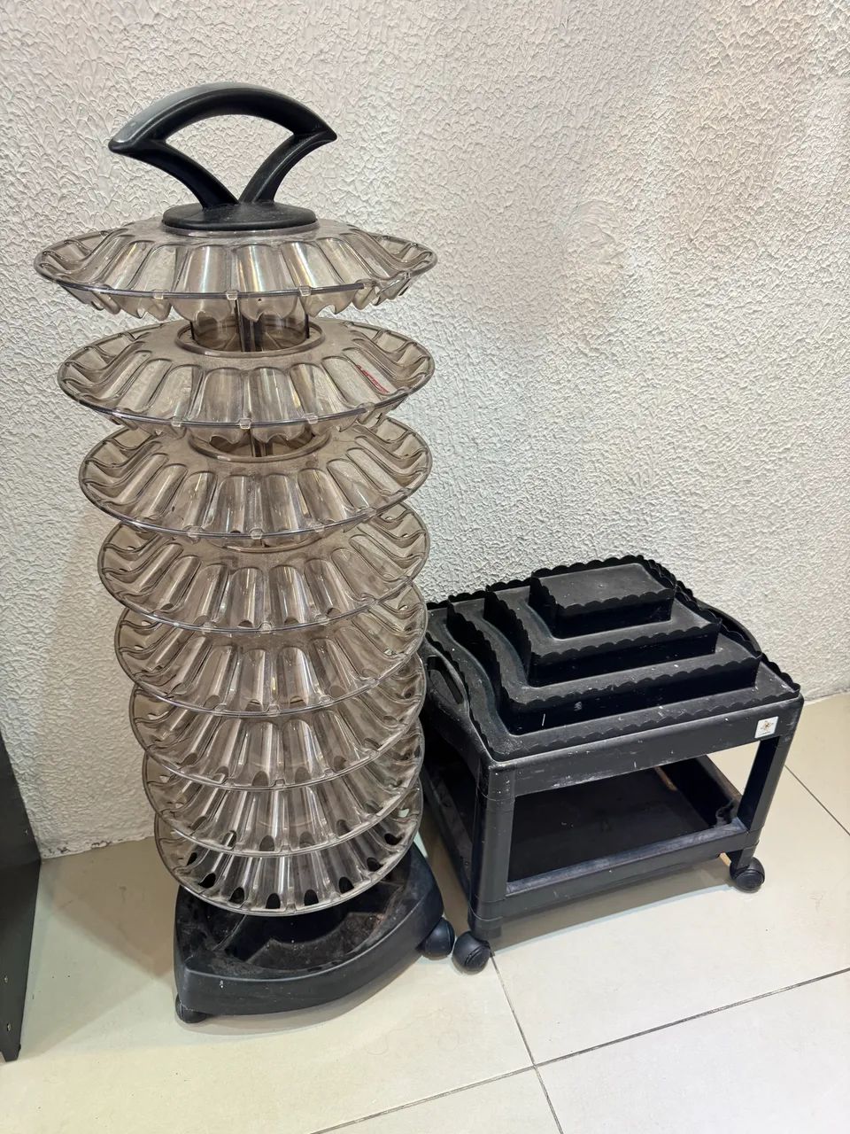 Dois Expositores de esmaltes  - Foto 2