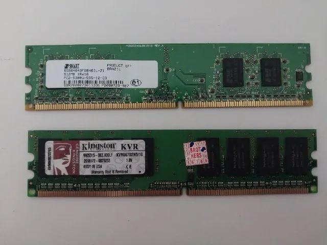 Kit Memórias RAM DDR2 667 MHz - 1 GB Kingston + 512 MB SMART