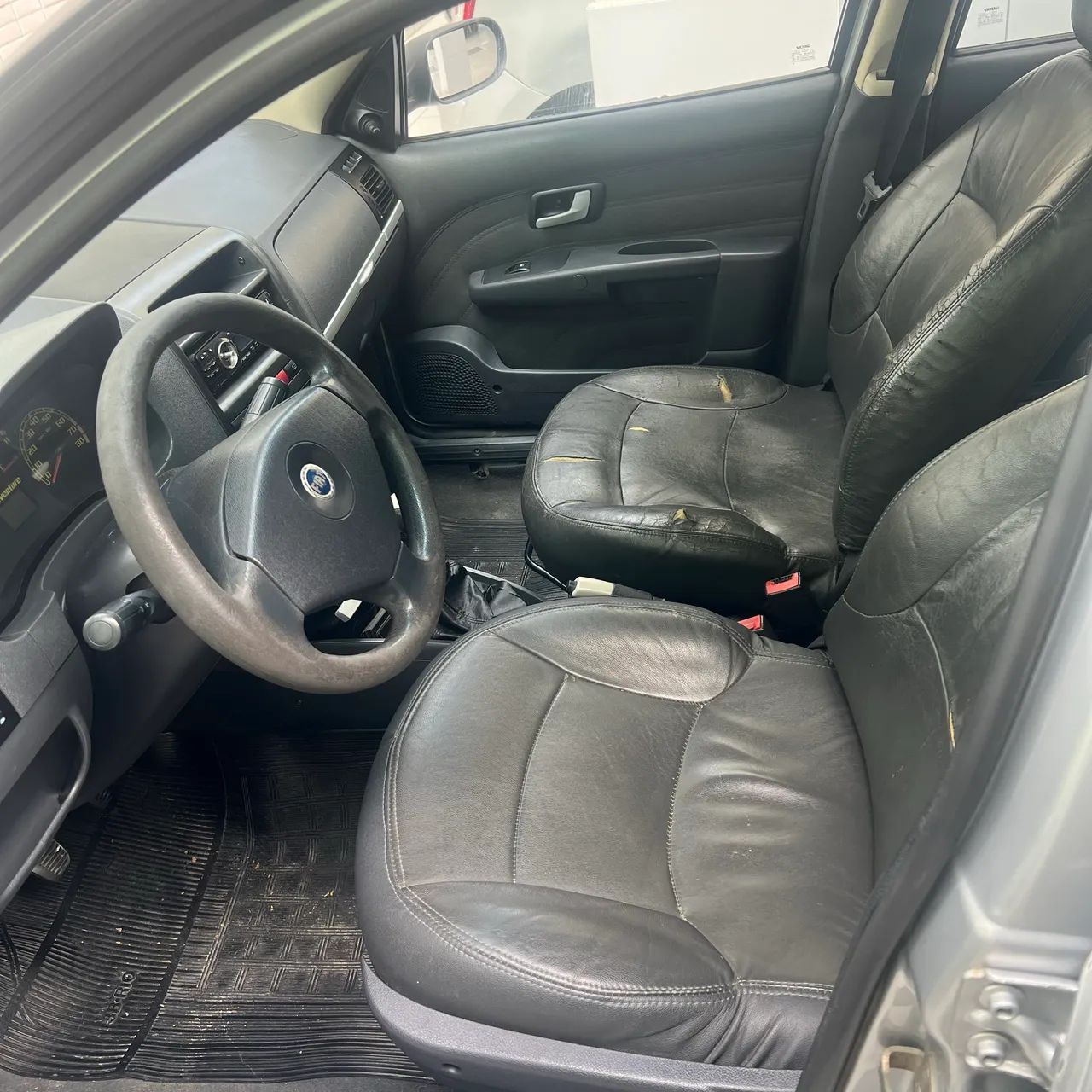Fiat Palio Week. Adv/adv Tryon 1.8 MPI Flex 2005