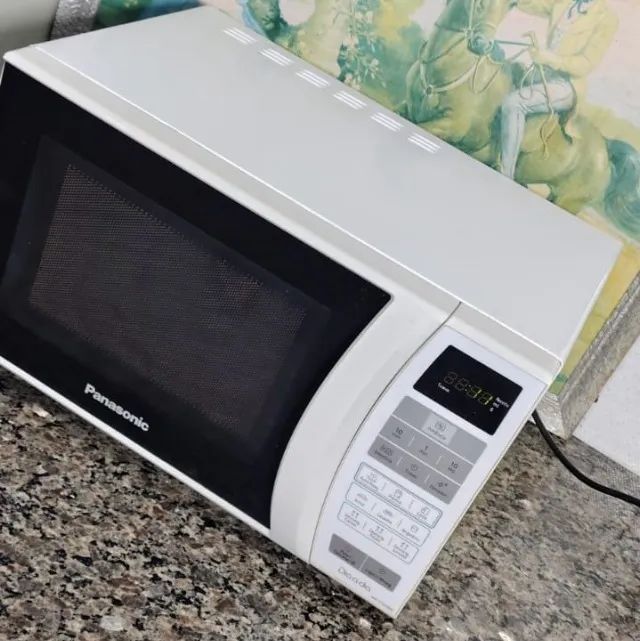 MICROONDAS PANASONIC 20 LITROS - Foto 4