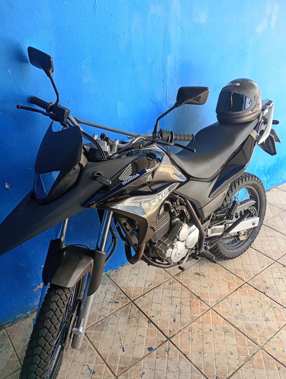 XRE 300 