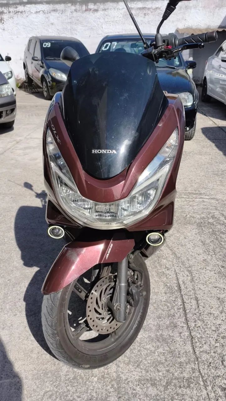 Honda PCX 2017 DLX - Foto 2