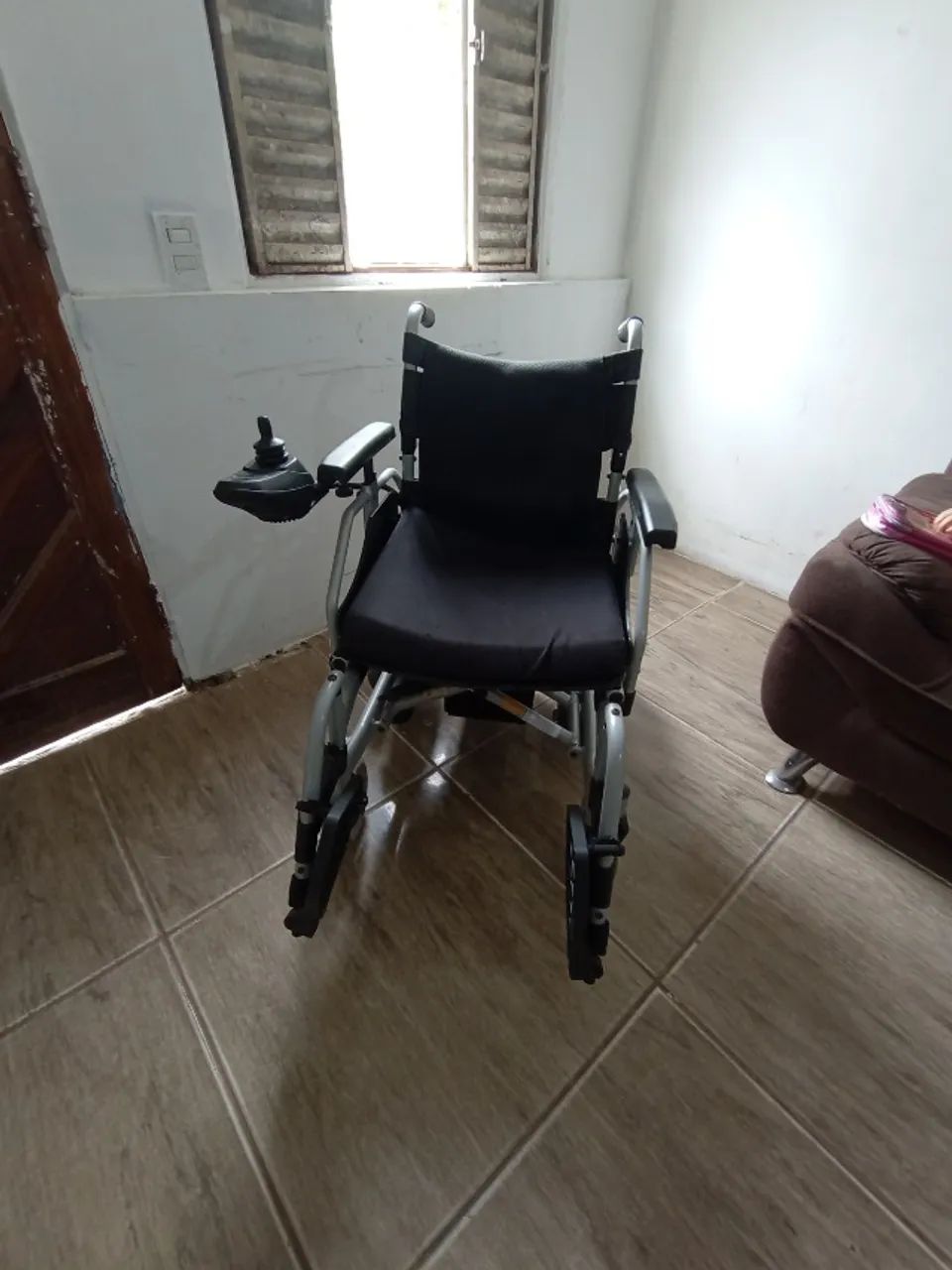 Cadeira de rodas elétrica  - Foto 2