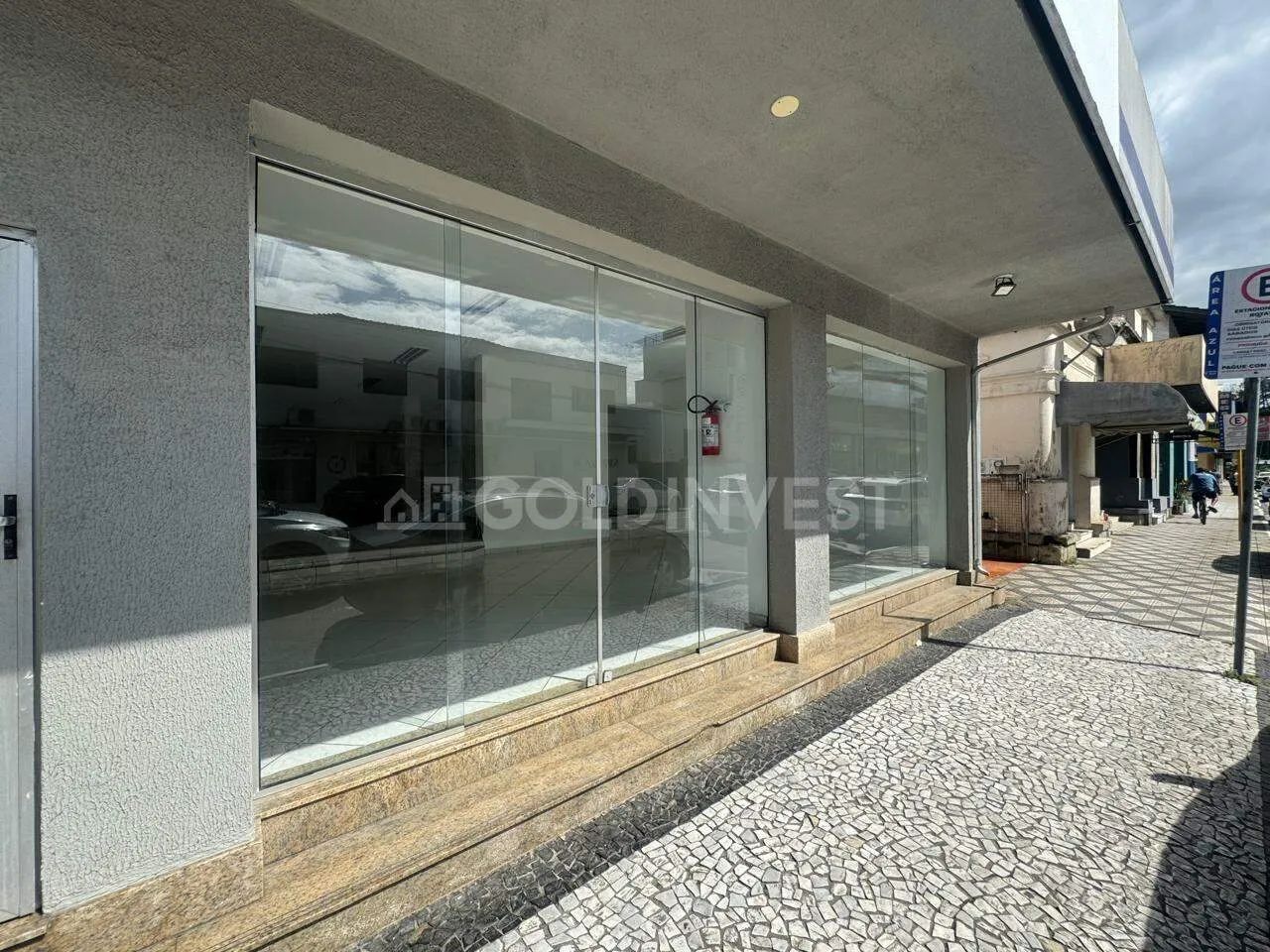 Sala comercial com 100m² no CENTRO de Brusque!!! - Foto 2