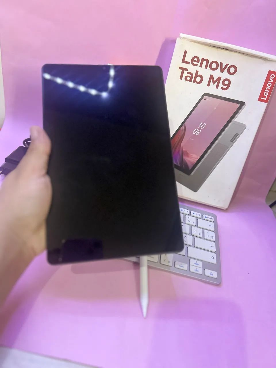 Tablet Lenovo M9 + caneta touch + teclado - Foto 4