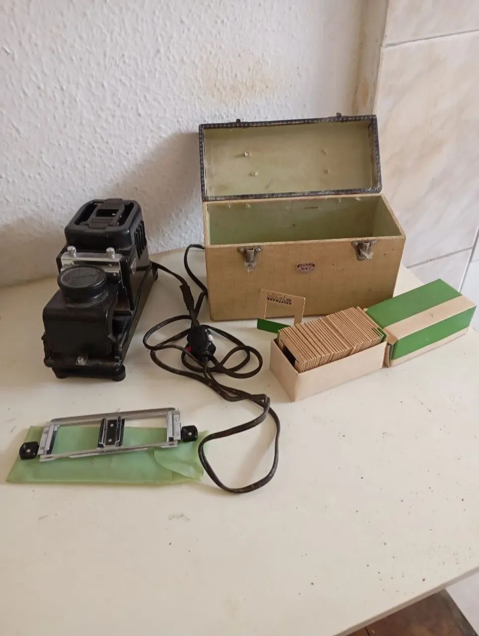 PROJETOR DA DECADA DE 1960 ANTIGUIDADE 