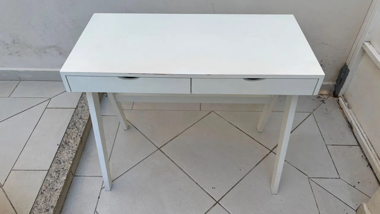  Escrivaninha Tok Stok