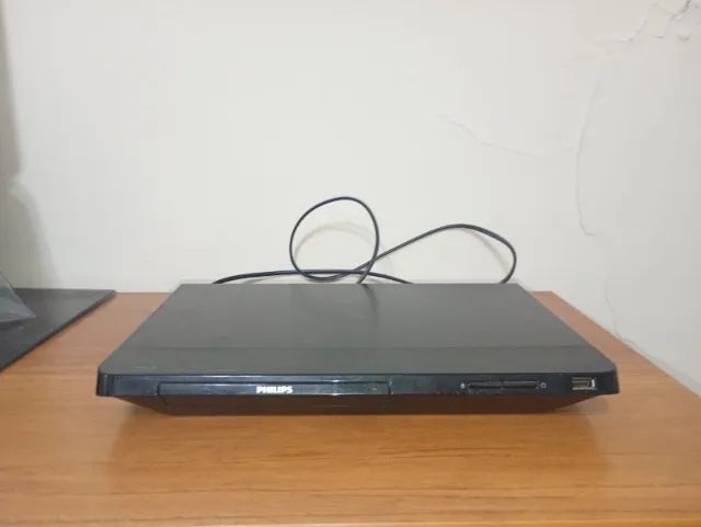 Vendo Aparelho de DVD Philips - Lê Blu-Ray
