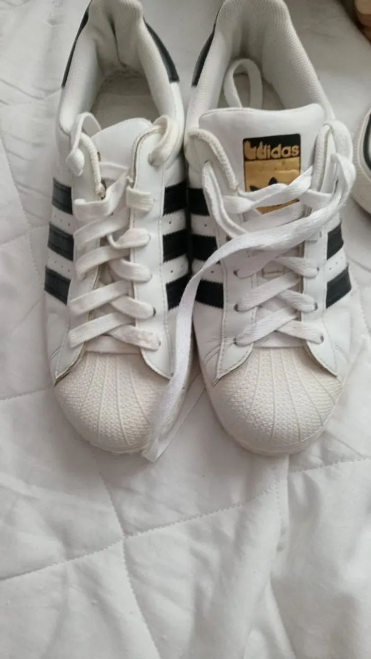 Tênis Adidas N37