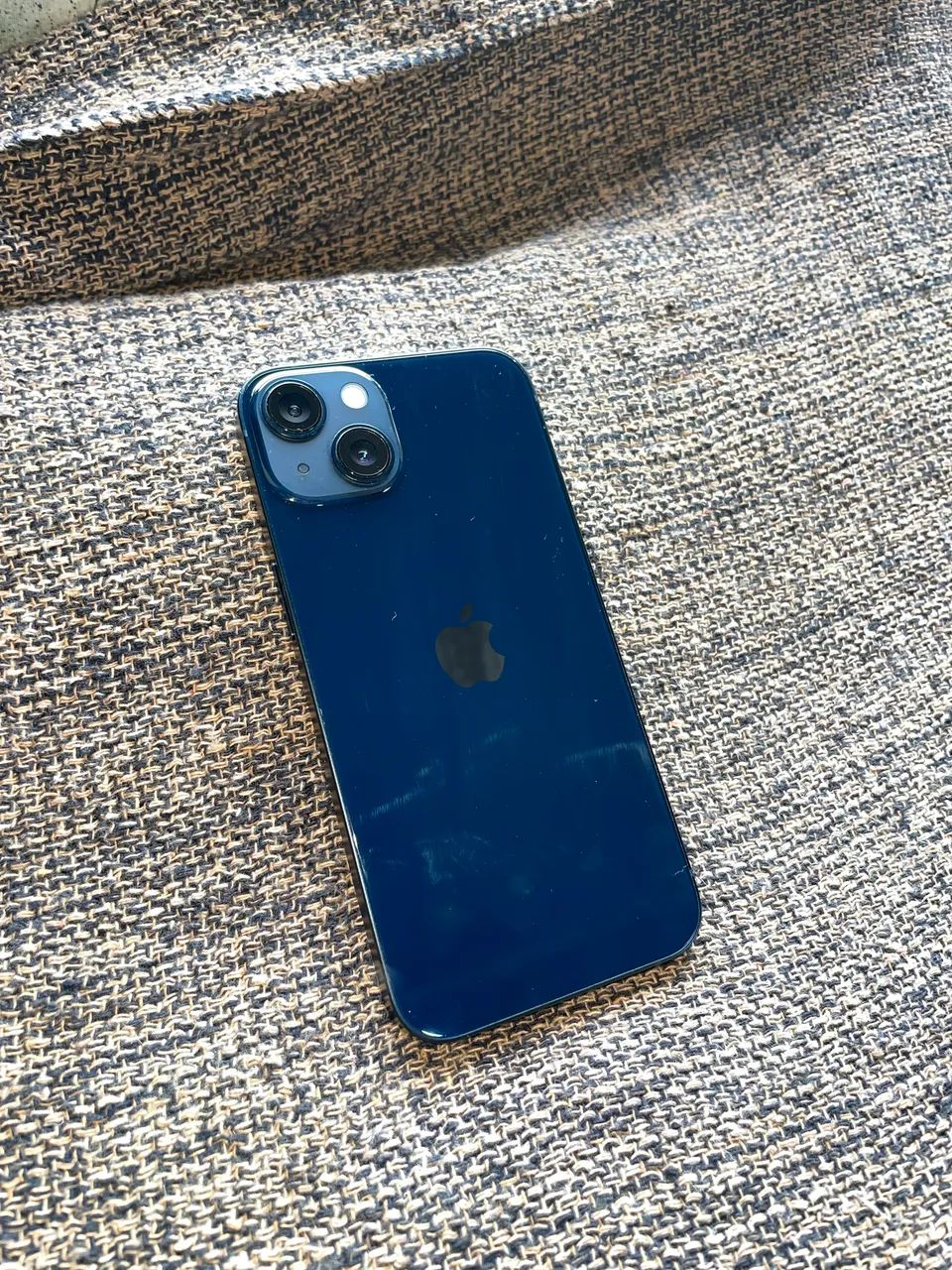iPhone 13 azul  - Foto 5