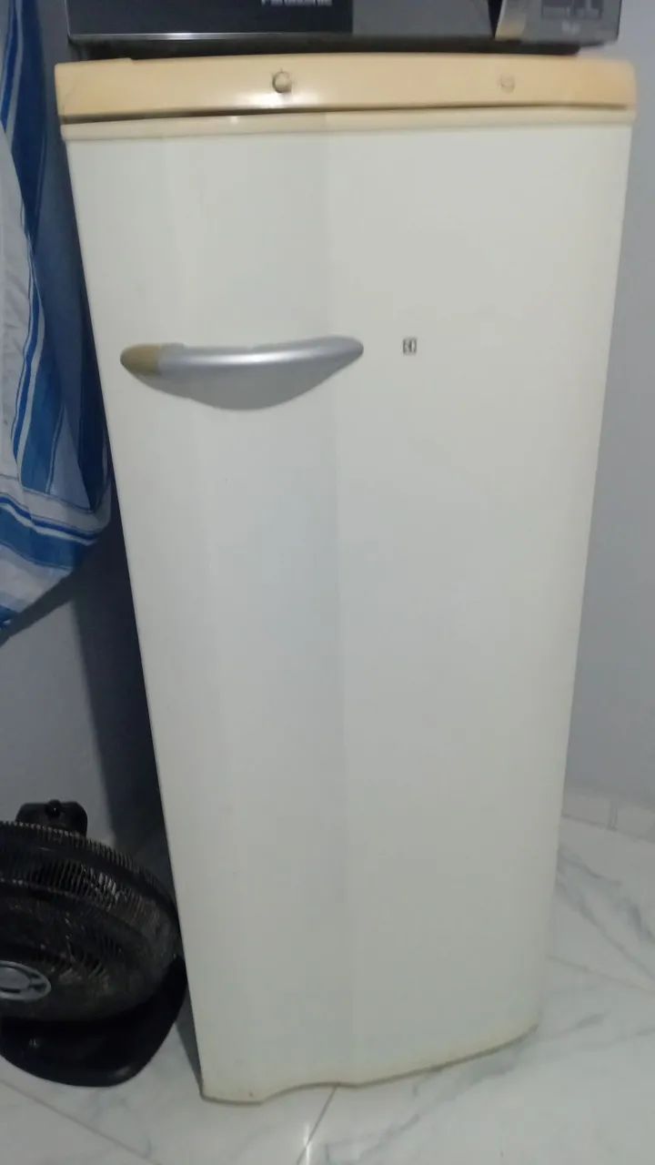 Geladeira Electrolux  - Foto 2